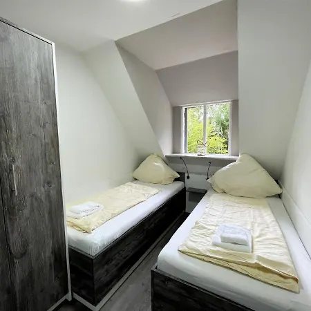 Reetdachhaus * Bongsiel