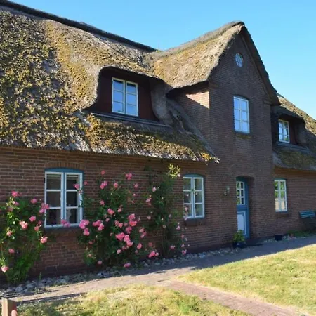 Reetdachhaus